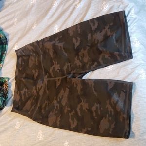Boost  Short powerhold made by fabletics
